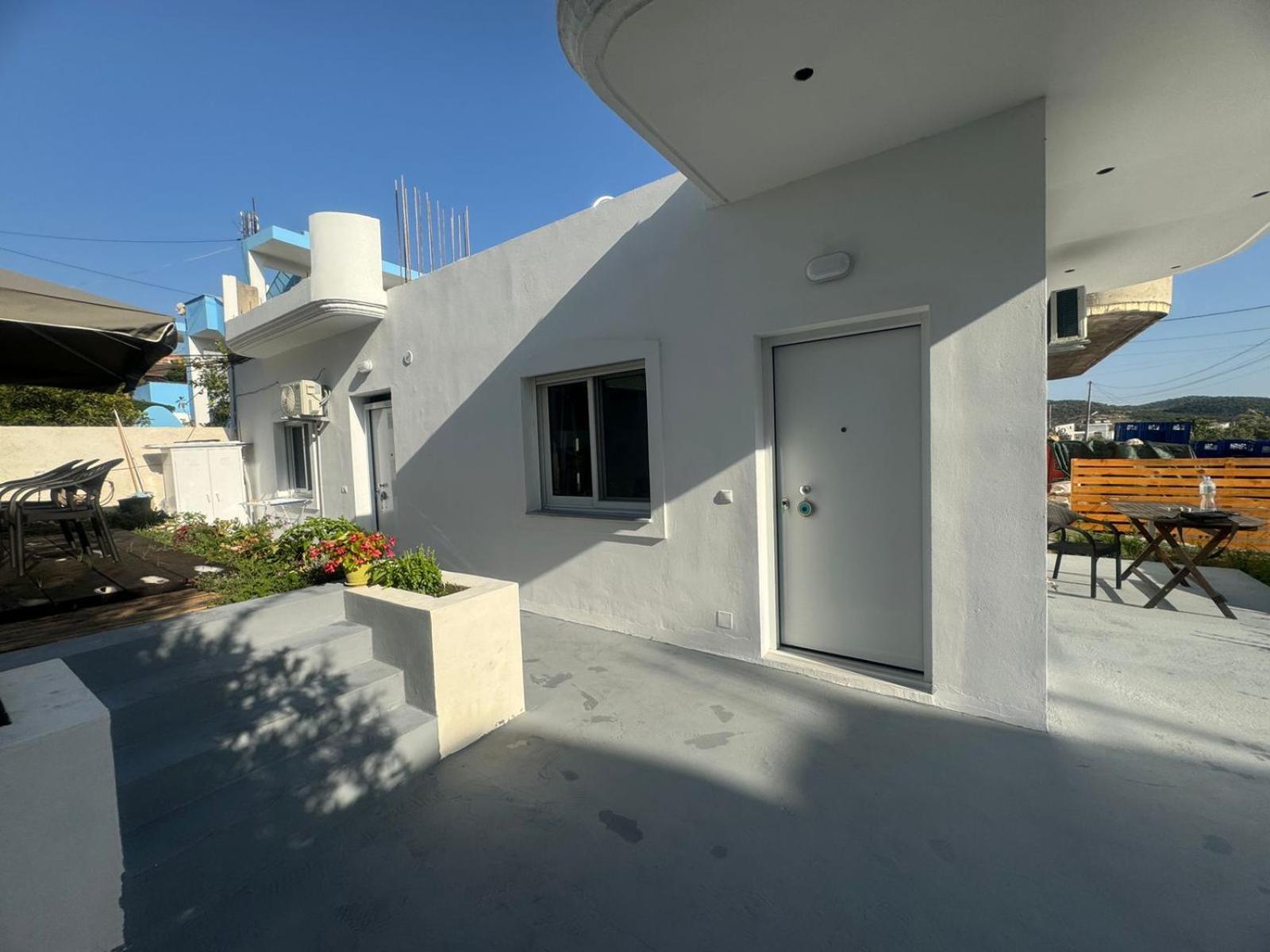 Sulozeqi Apartments Ksamil Extérieur photo