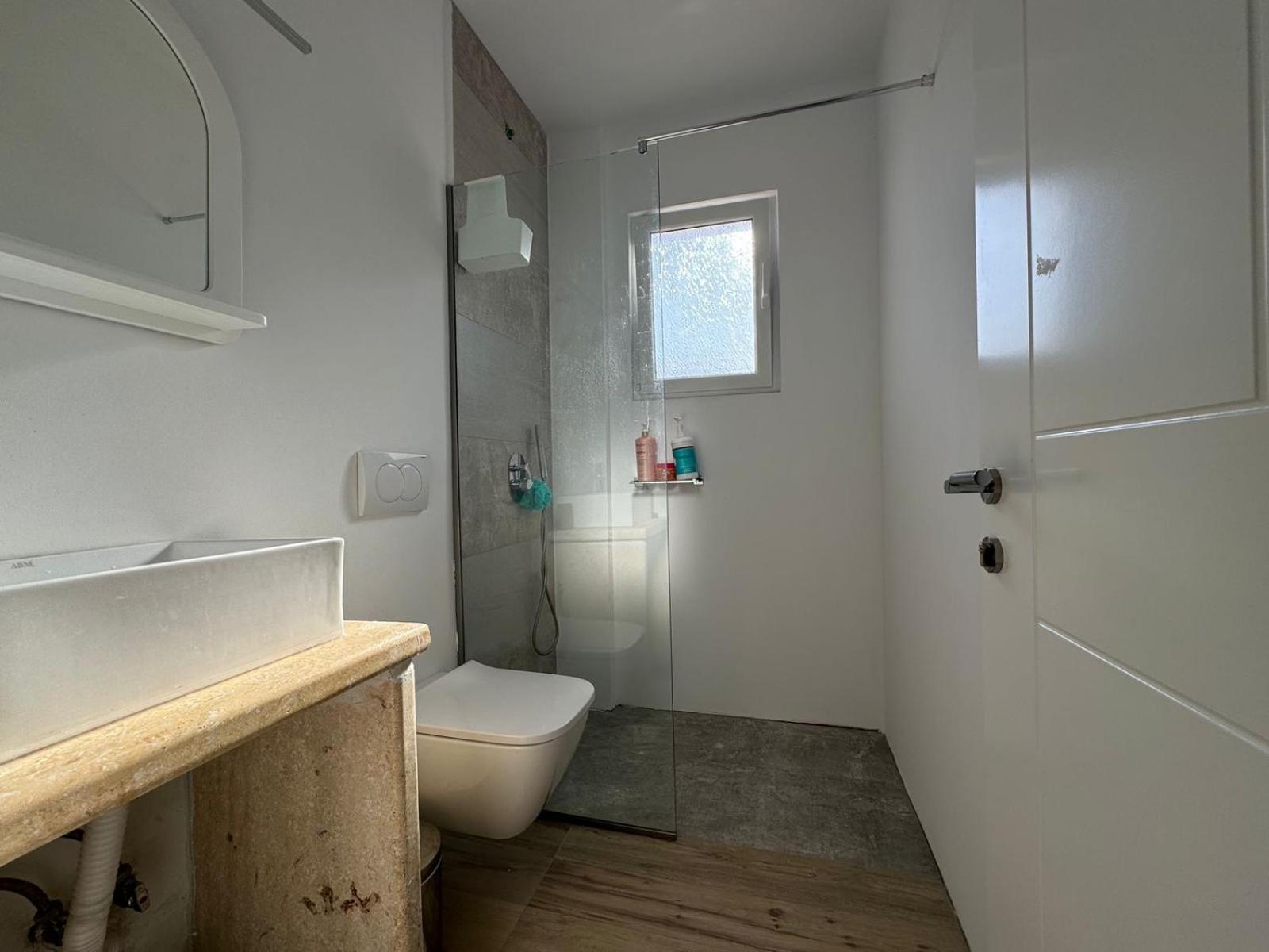 Sulozeqi Apartments Ksamil Extérieur photo